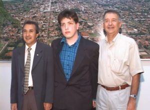 Pvs-tv Novidades – FUNDAÇÃO CULTURAL ITUIUTABA – 12º CONCURSO DE CONTOS LUIZ VILELA – 2003